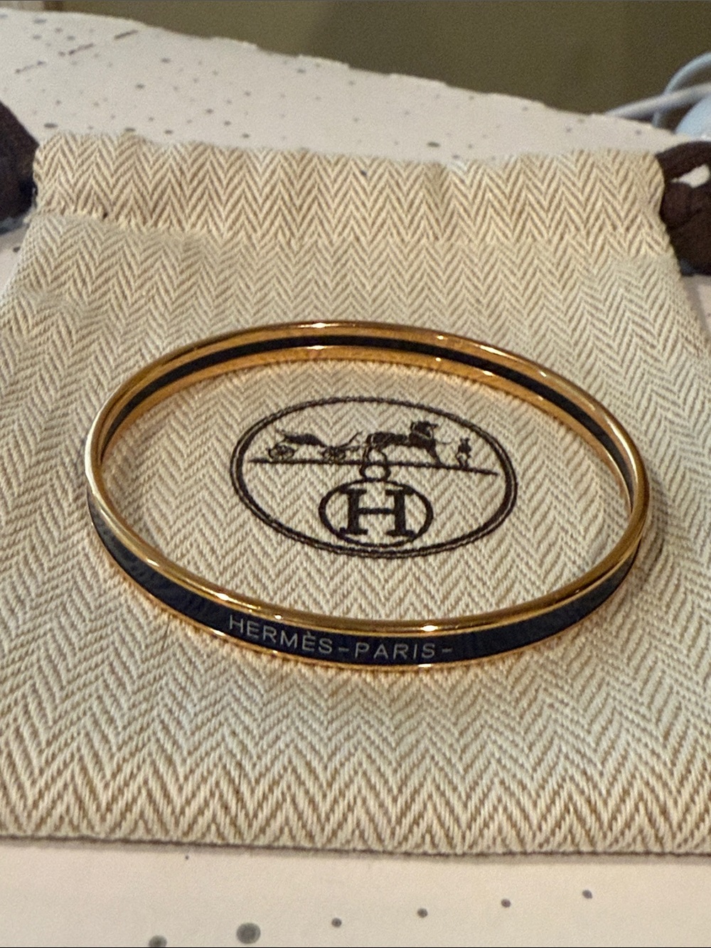 Hermès Enamel Thin Bangle in Navy and Gold